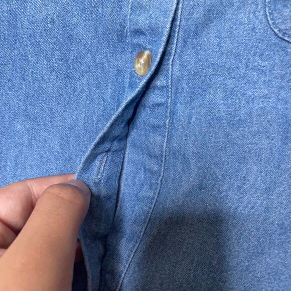 Brandy Melville Peyton Denim Crop Top Short Sleeve Blue Cotton Button-Front Sz S - Picture 10 of 13